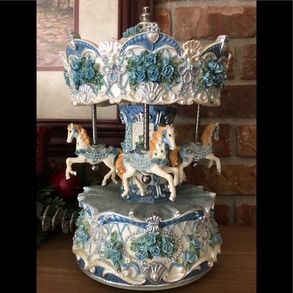 💙 Rare Vintage 1970’s Victorian Large Carousel Horse
